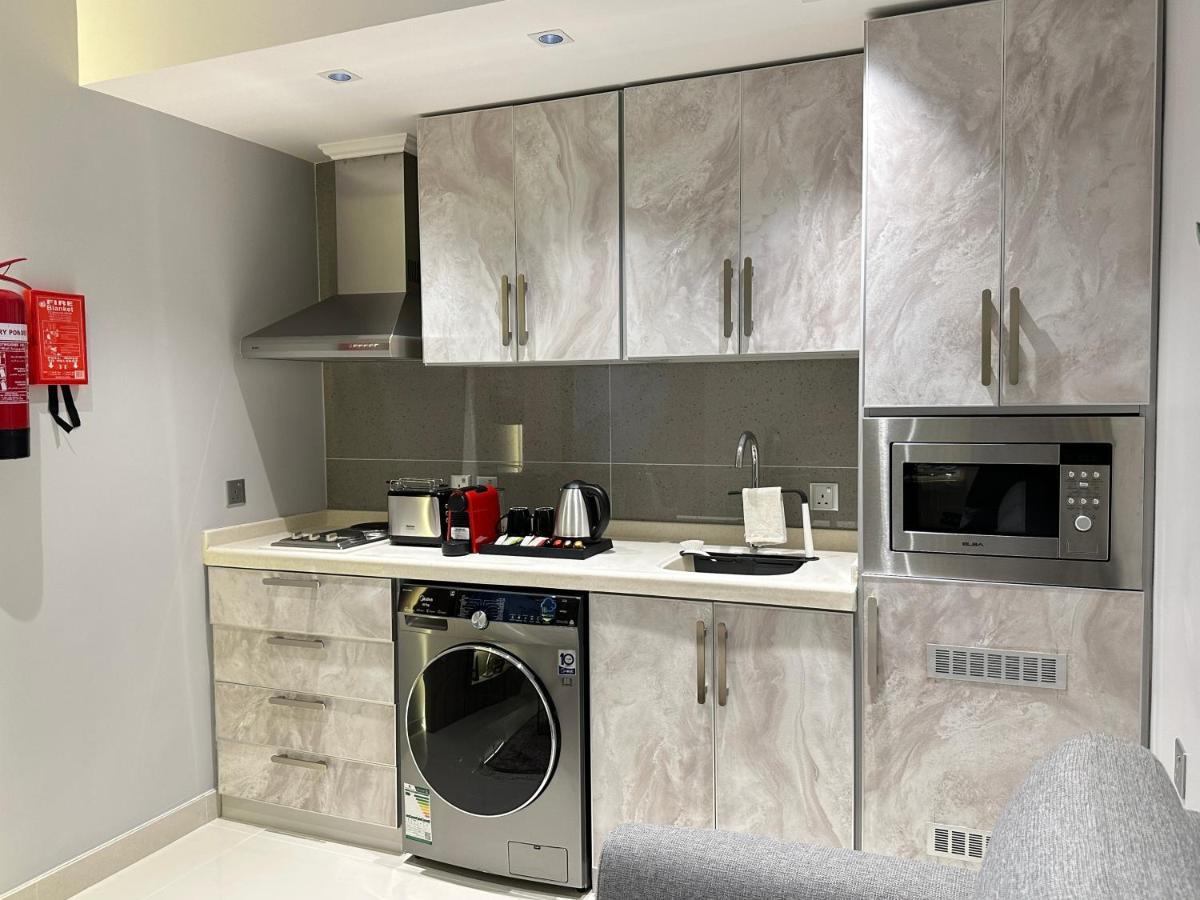 Luxury For Self Check-in