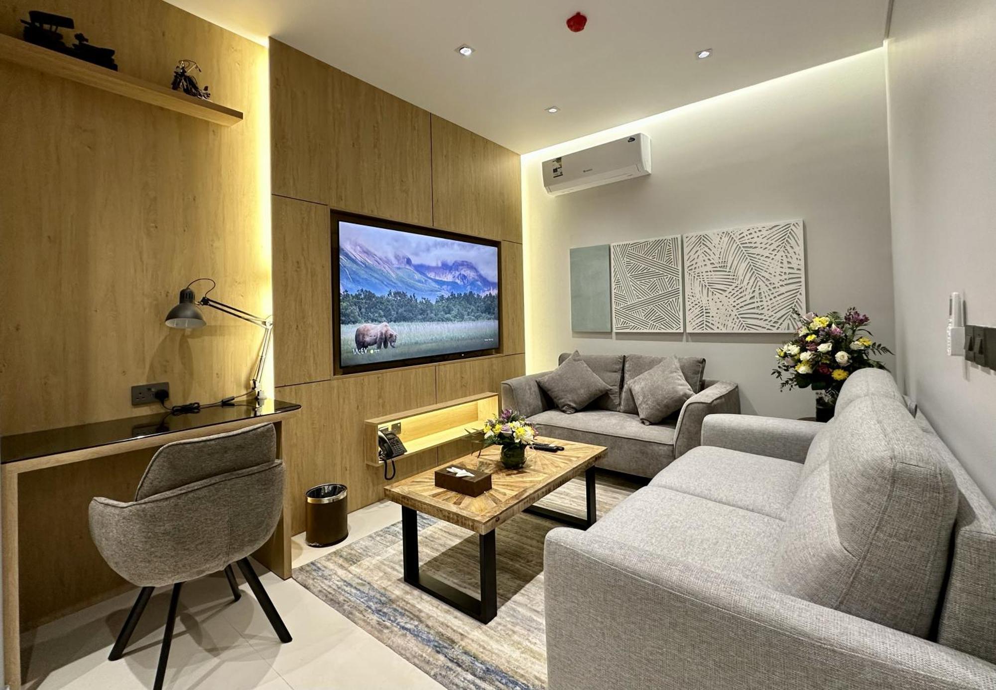 Luxury For Self Check-in Apartment *