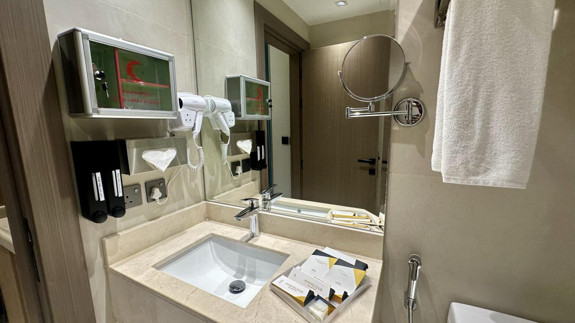 Luxury For Self Check-in *